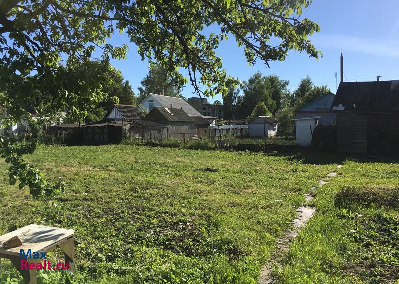 Змиевка Свердловский район, поселок городского типа Змиевка, улица Лескова, 28 дом