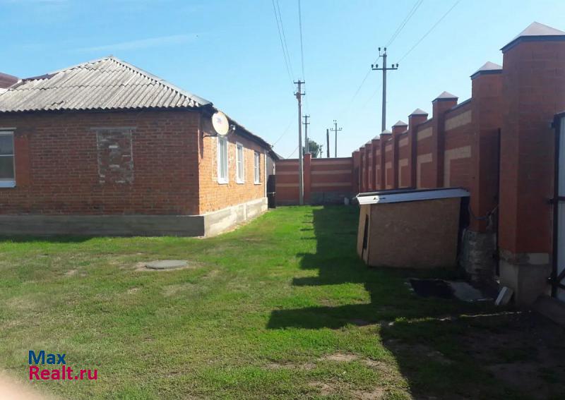 Казаки село Чернава, Первомайская улица, 103 продажа частного дома