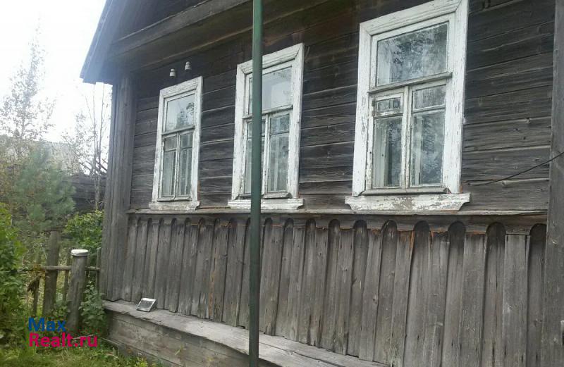 купить частный дом Озерный Новгородская область, село Едрово, Гражданская улица, 131