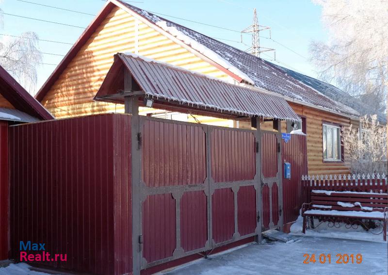 Бородино Рыбинский район, село Новокамала, улица 70 лет Октября, 19