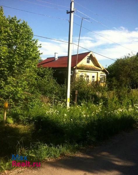 купить частный дом Сонково посёлок городского типа Сонково, Железнодорожная улица, 4