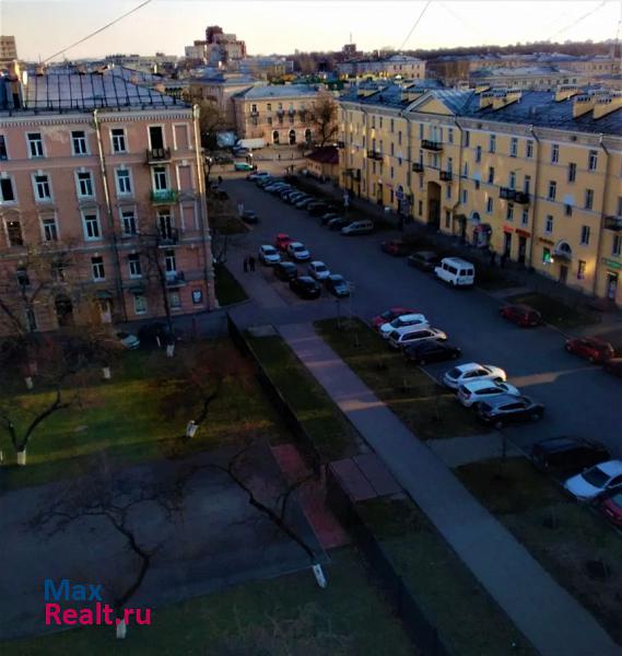 Большеохтинский проспект, 27 Санкт-Петербург продам квартиру