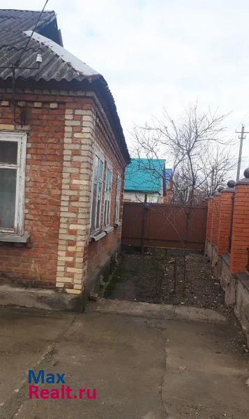 Белореченск Набережная улица, 69 частные дома