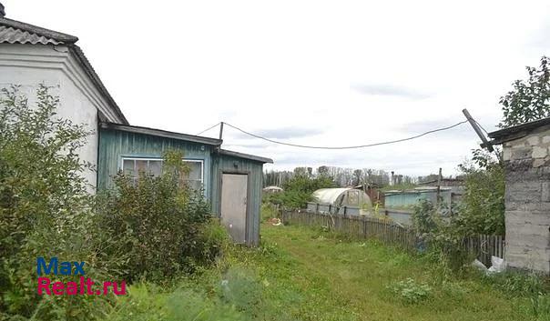 село Новокремлевское Коченево продам квартиру