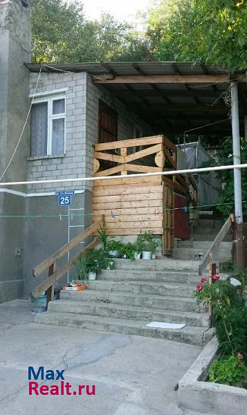 Нижнебаканская станица Нижнебаканская, улица Степана Разина, 31 частные дома