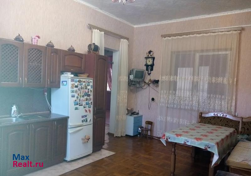 Привольная станица Привольная, улица 60 лет ВЛКСМ, 113 продажа частного дома