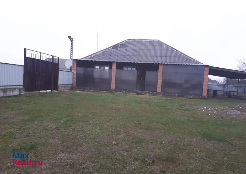 Наурская Чеченская Республика, село Подгорное продажа частного дома