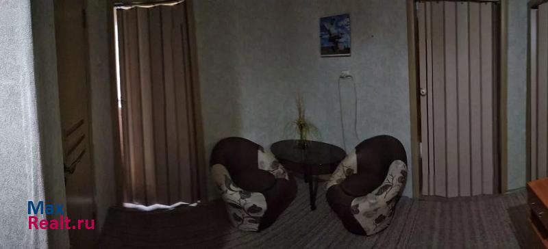 Югорск Тюменская область, Ханты-Мансийский автономный округ, улица Механизаторов, 3 квартира снять без посредников