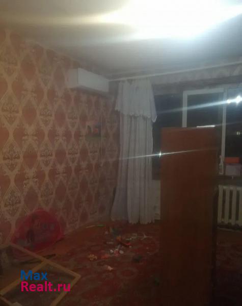 Донецк 3-й микрорайон, 32 квартира купить без посредников