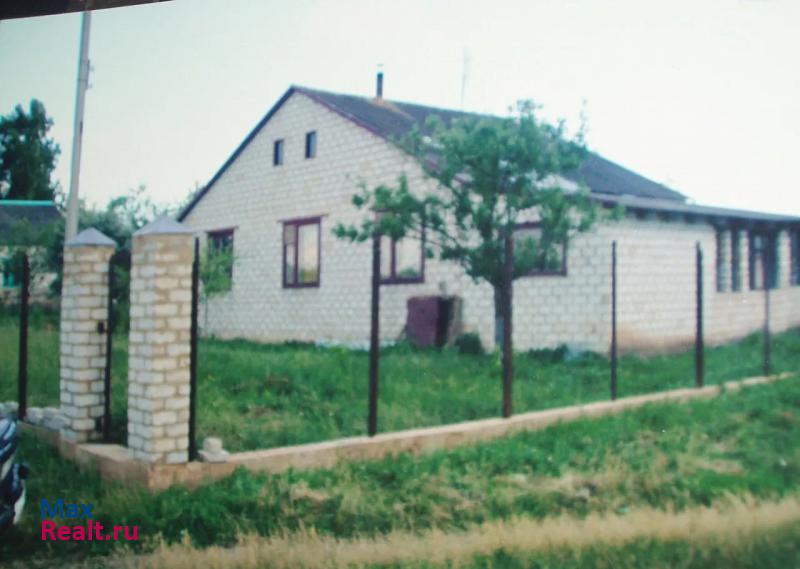 Хомутово деревня Долы дом