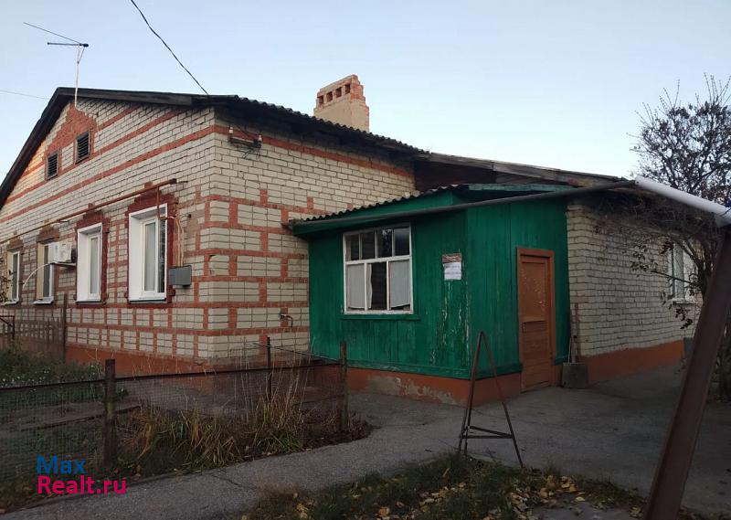 Приволжский посёлок Новопушкинское, Школьная улица продажа частного дома
