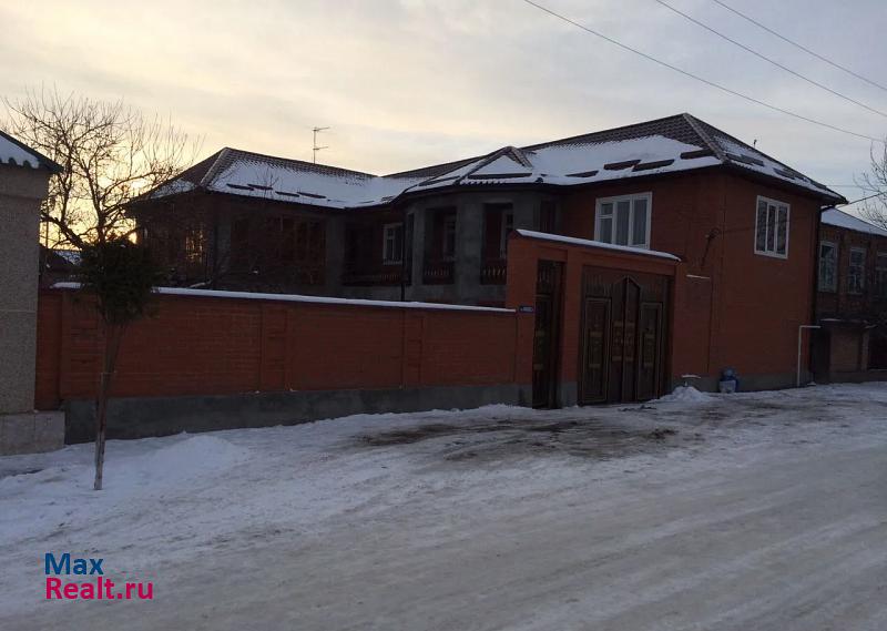Гудермес Чеченская Республика, улица Чапаева, 34 продажа частного дома