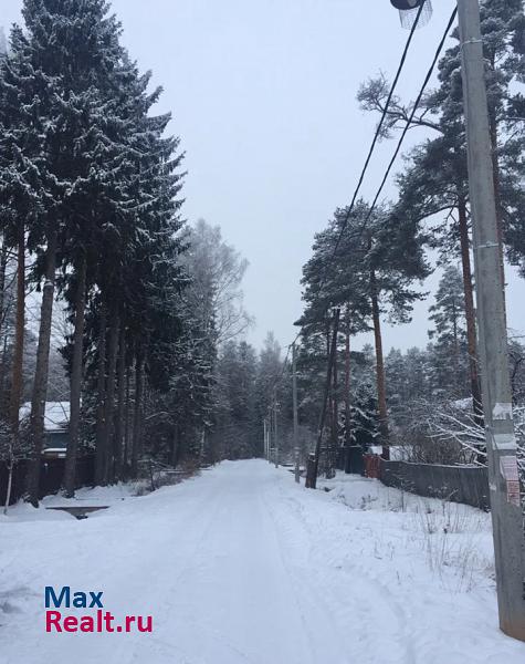 Вырица Вырицкое городское поселение, посёлок городского типа Вырица, Мирошниковская улица, 16 дом купить