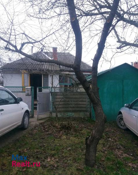 Абинск улица Гагарина, 13А продажа частного дома