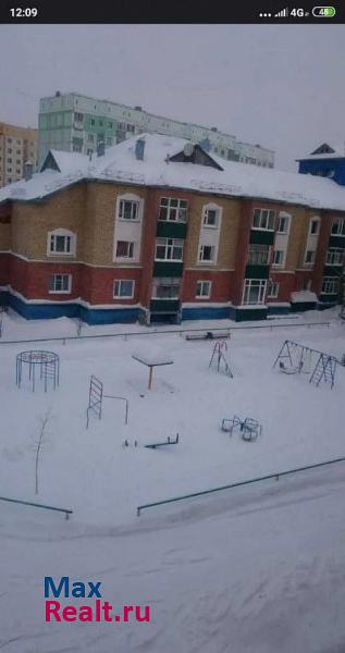 Нижневартовск Тюменская область, Ханты-Мансийский автономный округ, Интернациональная улица, 9 продажа квартиры