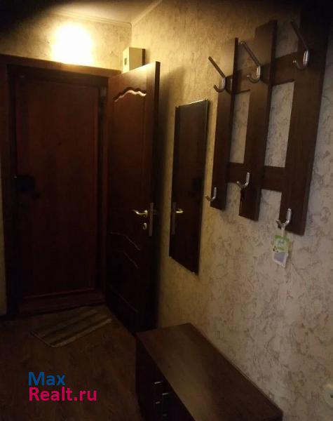 Волгоград улица КИМ, 11 квартира снять без посредников