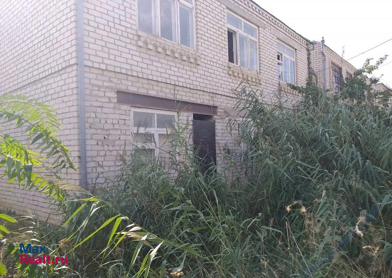 купить частный дом Махачкала посёлок Новый Кяхулай, улица Ахмедхана Абу-Бакара, 104
