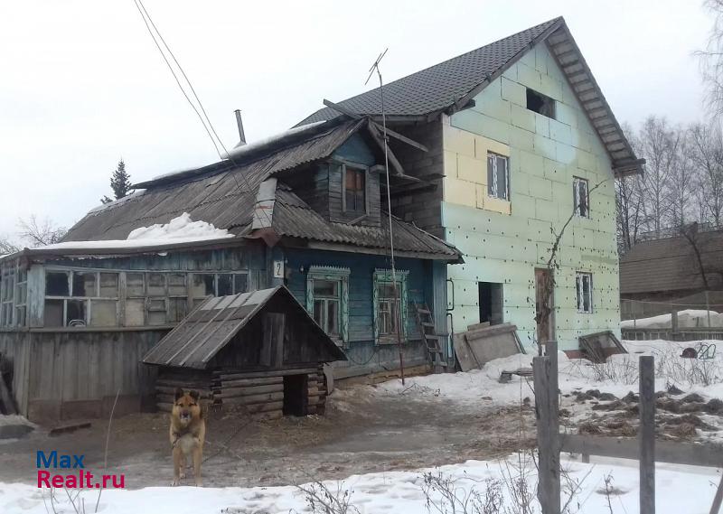 Некрасовский посёлок городского типа Некрасовский, Железнодорожная улица, 2 дом